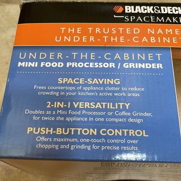 NEW IN BOX‎ BLACK AND DECKER SPACEMAKER MINI FOOD PROCESSOR/GRINDER - Picture 4 of 6